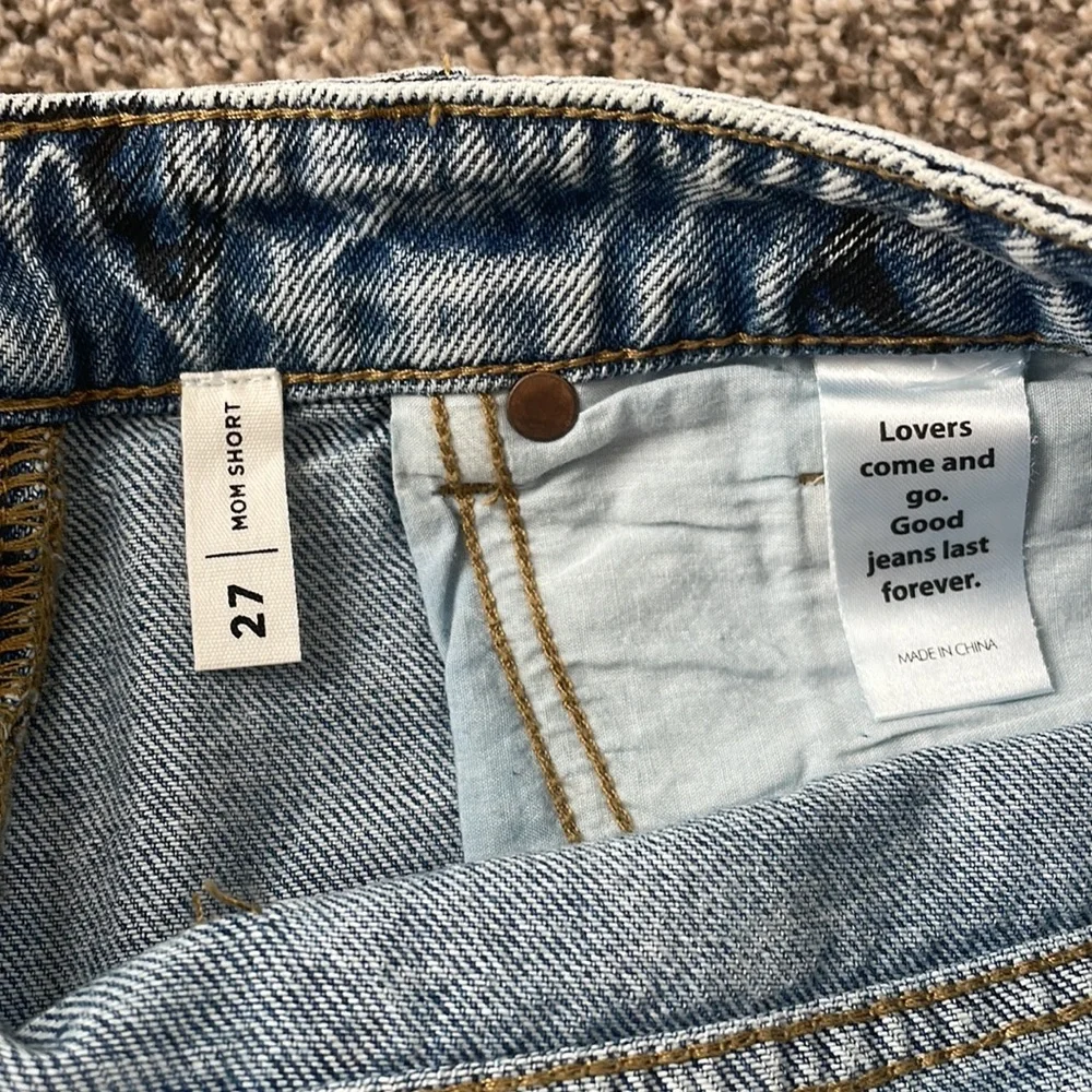 Pacsun butterfly print denim mom jean shorts - Picture 3 of 6